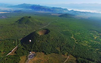 有关腾冲火山热海的诗句